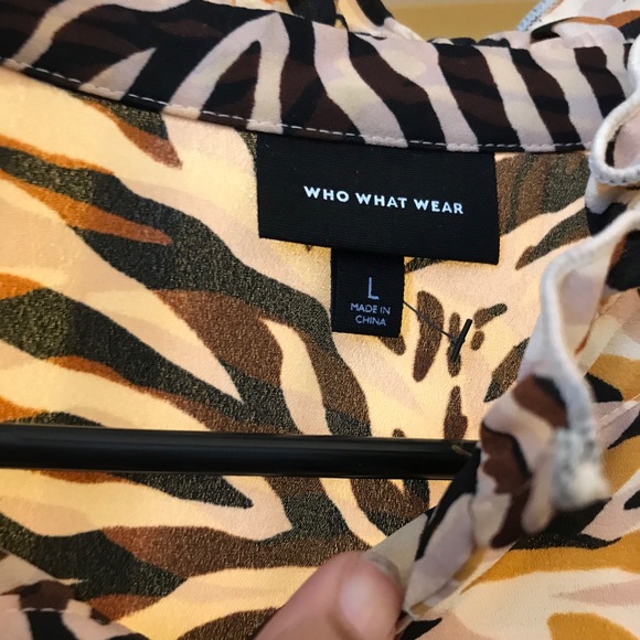 Top - Picture 2 of 2